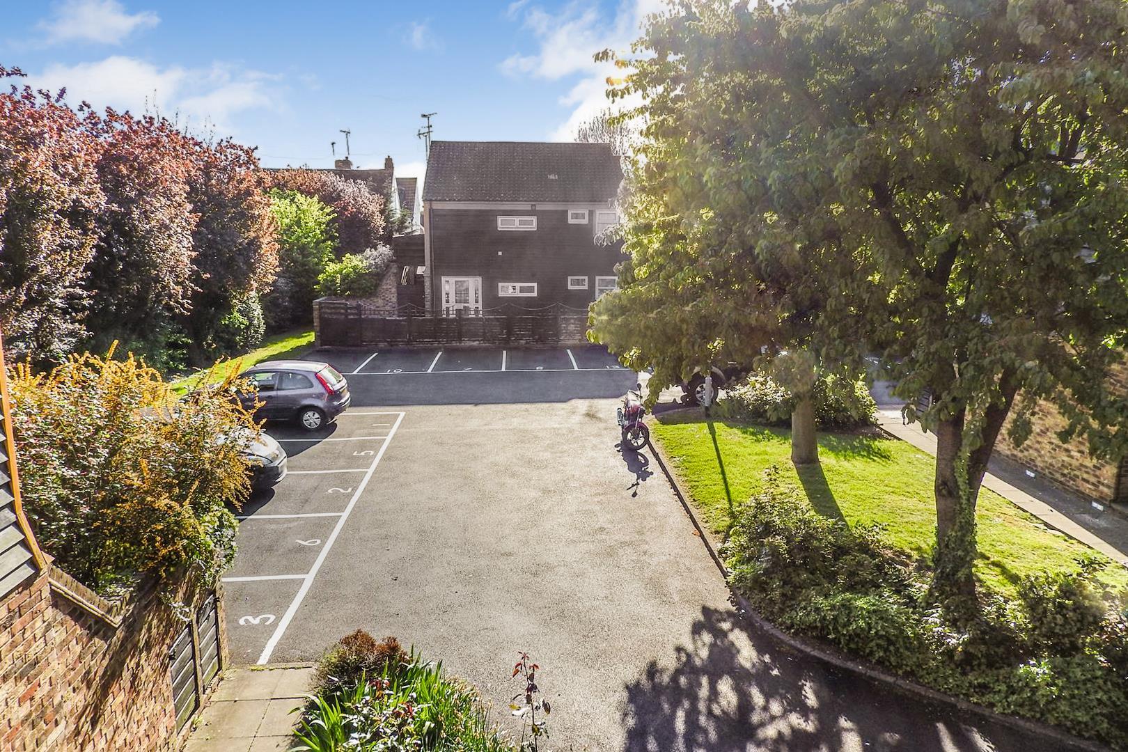Property Image 6dd8bf05-fdae-42dd-95f7-4c68f99c3656