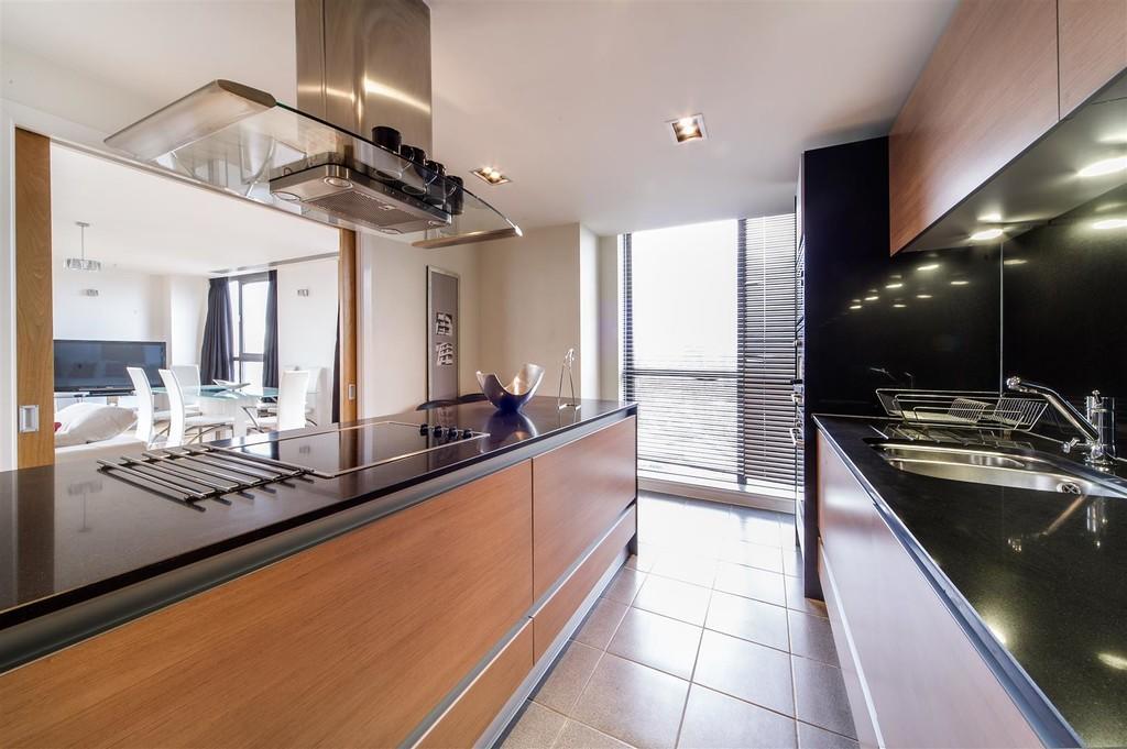 Property Image 6de93195-8ef3-459a-b1b6-306c2a622546