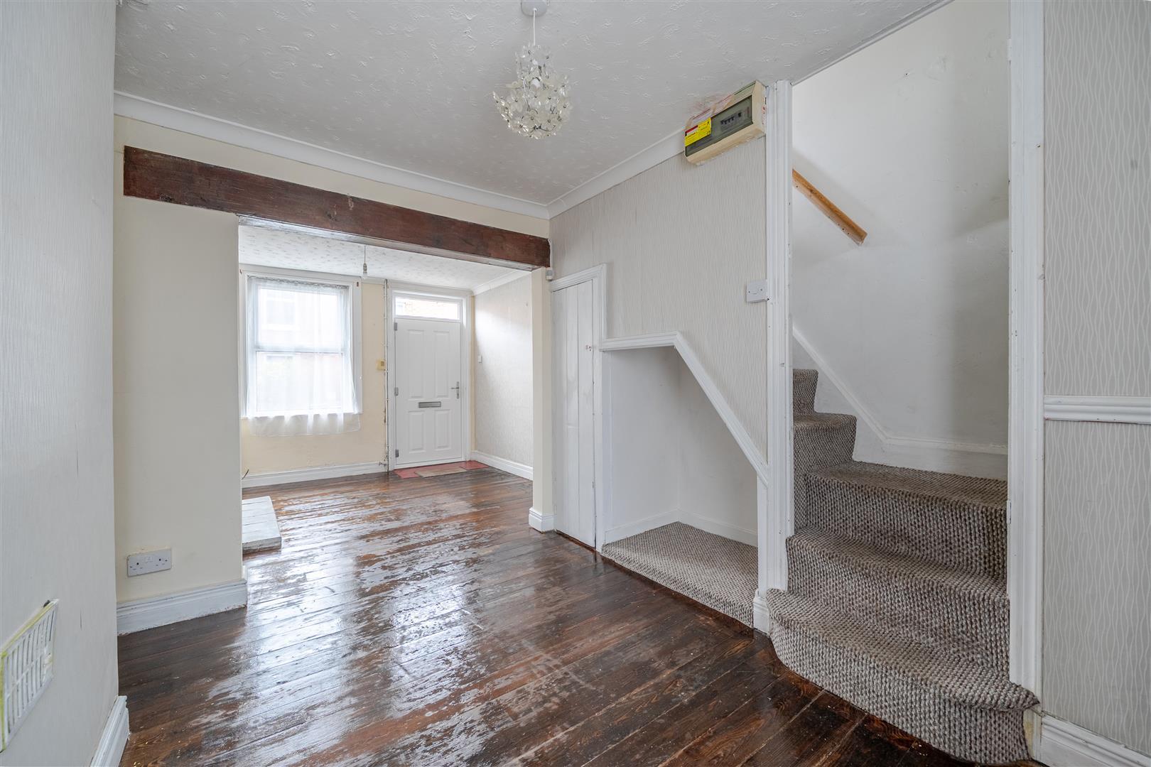 Property Image 6dee3574-807b-44cf-b539-208e248fd90f