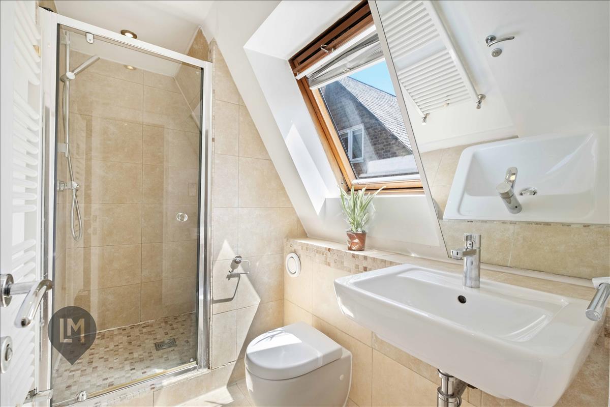 Property Image 6df011f8-eb18-4d23-b926-af8aa02bfe55