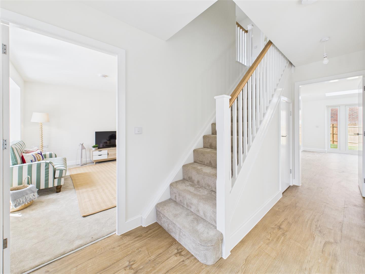 Property Image 6df0c36f-f8fd-4e4f-a0c2-42f62ae0a5b5
