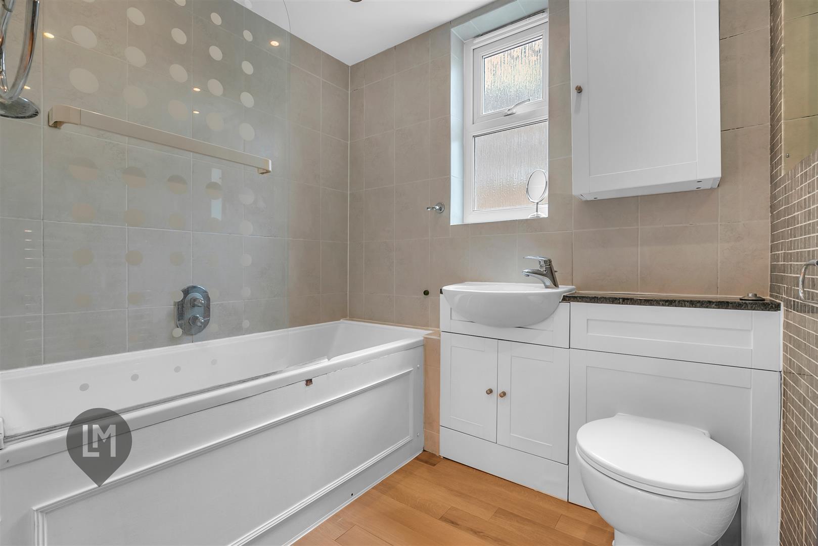 Property Image 6df9589e-f2d5-4e7d-bc00-b6e5b8f0704c