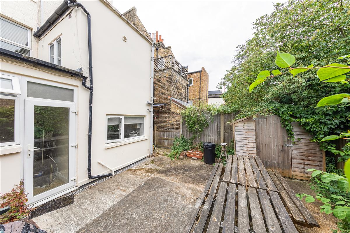 Property Image 6e06697a-e2c9-4d7c-88a7-d2d7090b3912