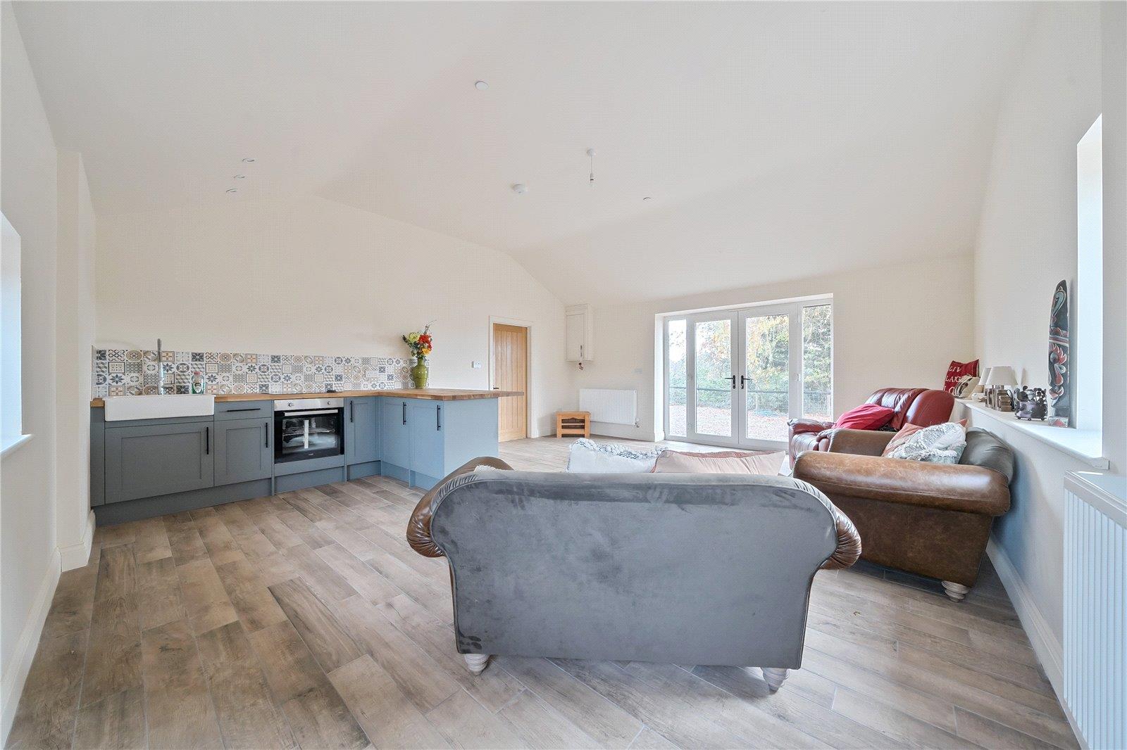 Property Image 6e1378d2-723d-43b3-aecd-ab1104a3be4e
