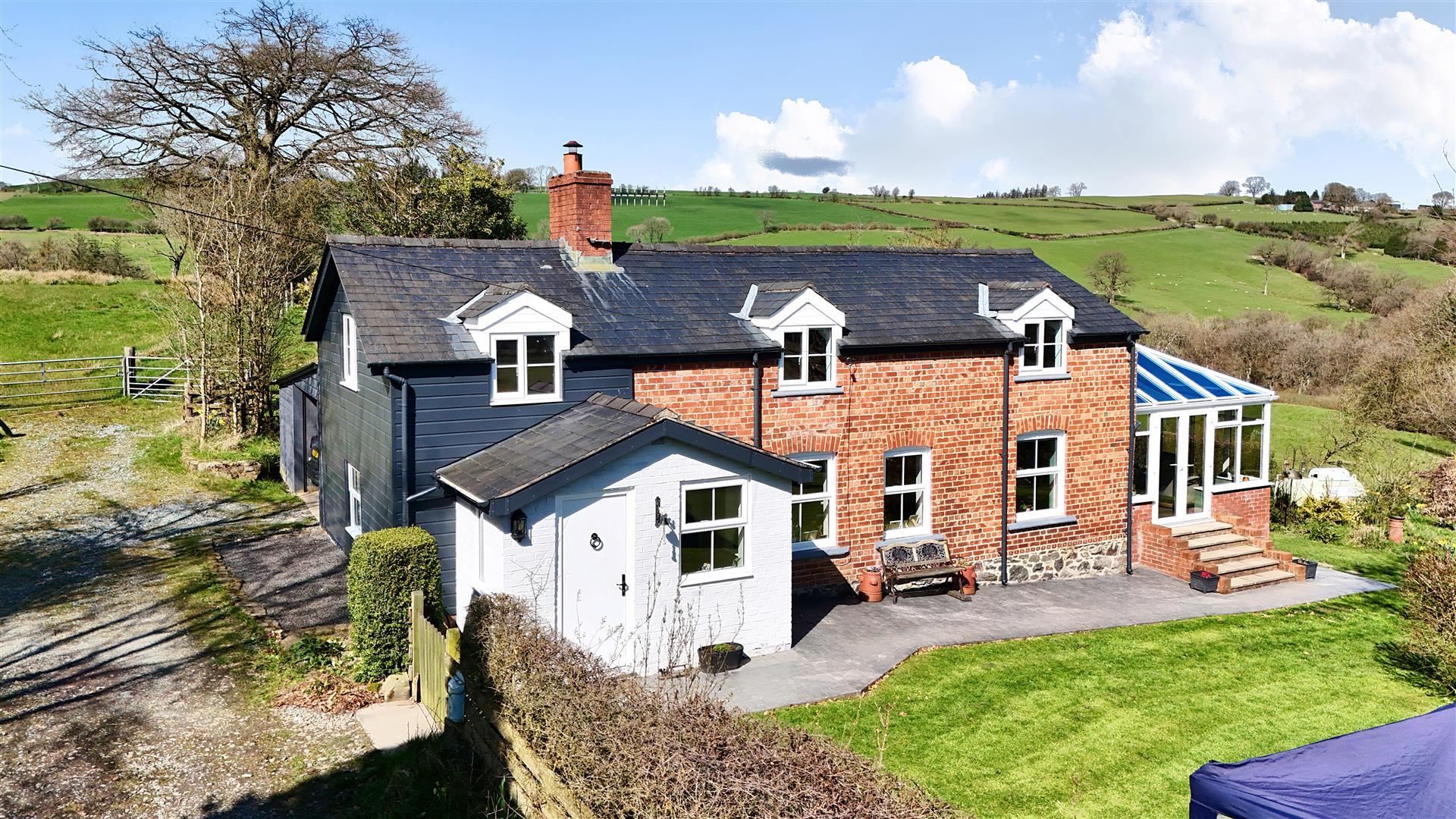 Property Image 6e215429-747b-4dfa-8071-5a43714d07ad