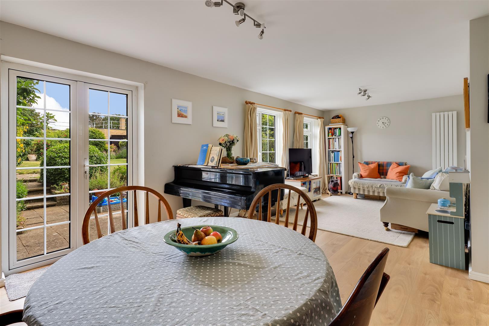 Property Image 6e222fb0-3059-4c0c-be79-a37c4b8d827c