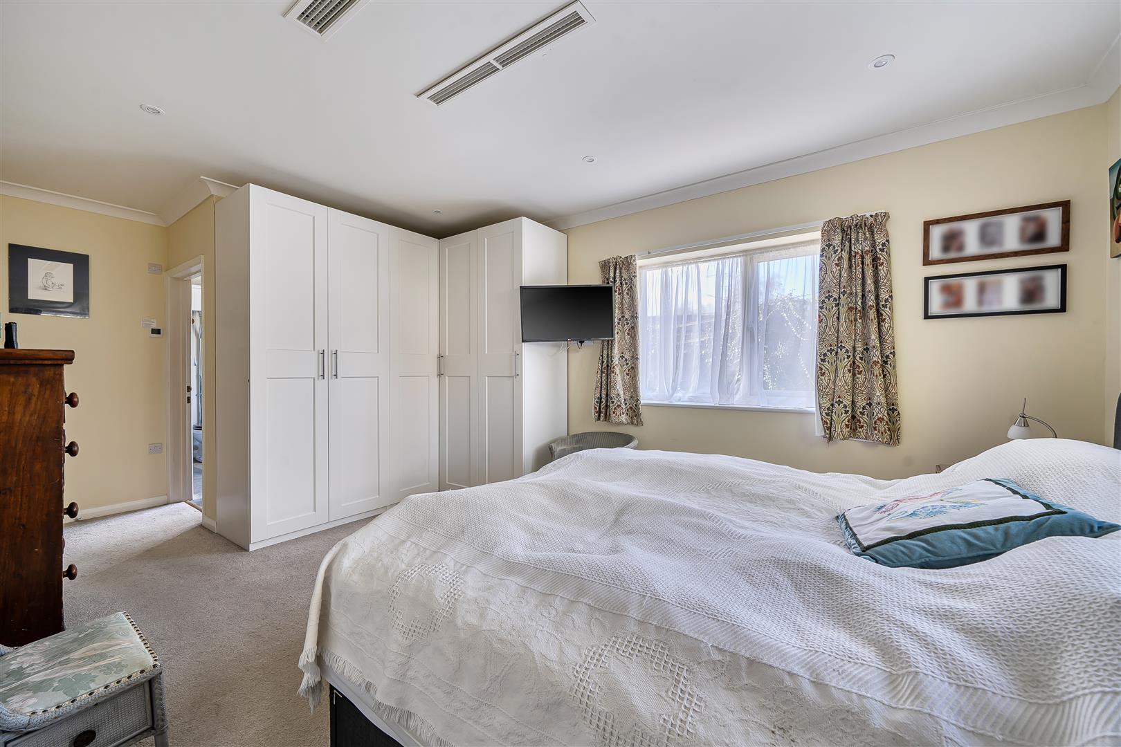 Property Image 6e2670a7-df69-4d9d-8aa2-1ed63f2a97cb
