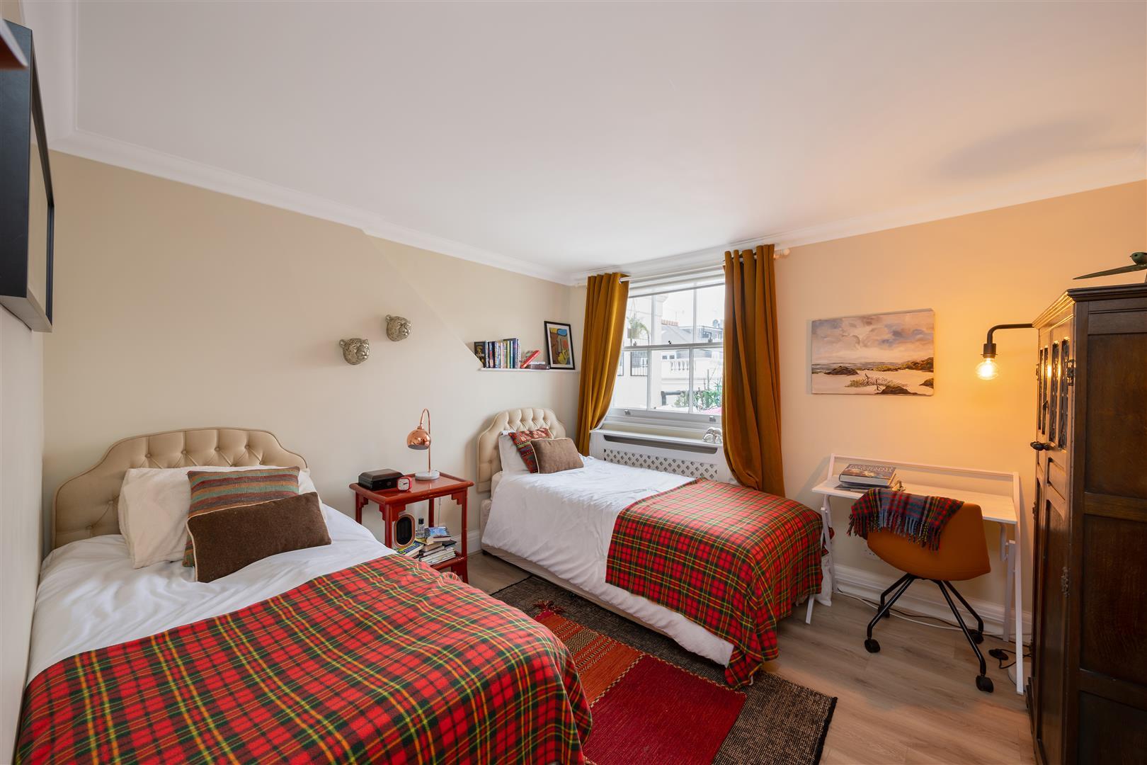 Property Image 6e2740d8-3c33-4974-92f1-584791af1289