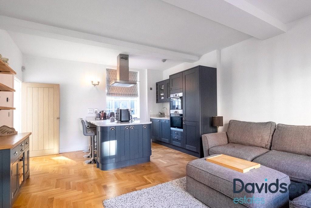 Property Image 6e38cc0b-7703-42c4-813b-f5187a7cff61
