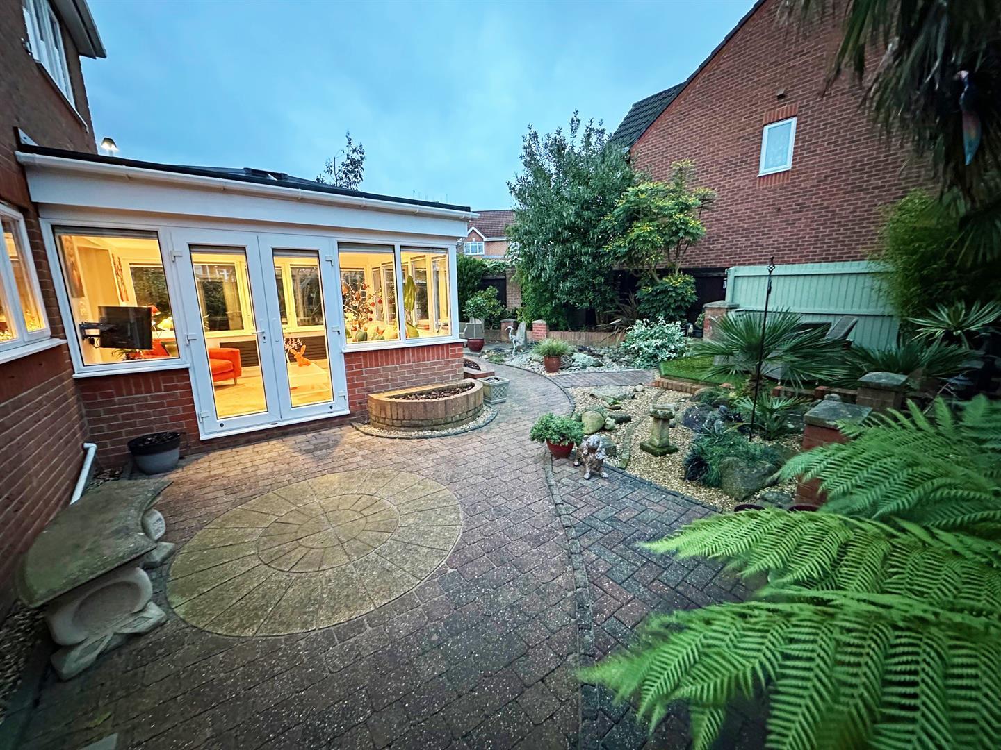 Property Image 6e39772f-eb34-483f-b2b2-30dd13125f0e