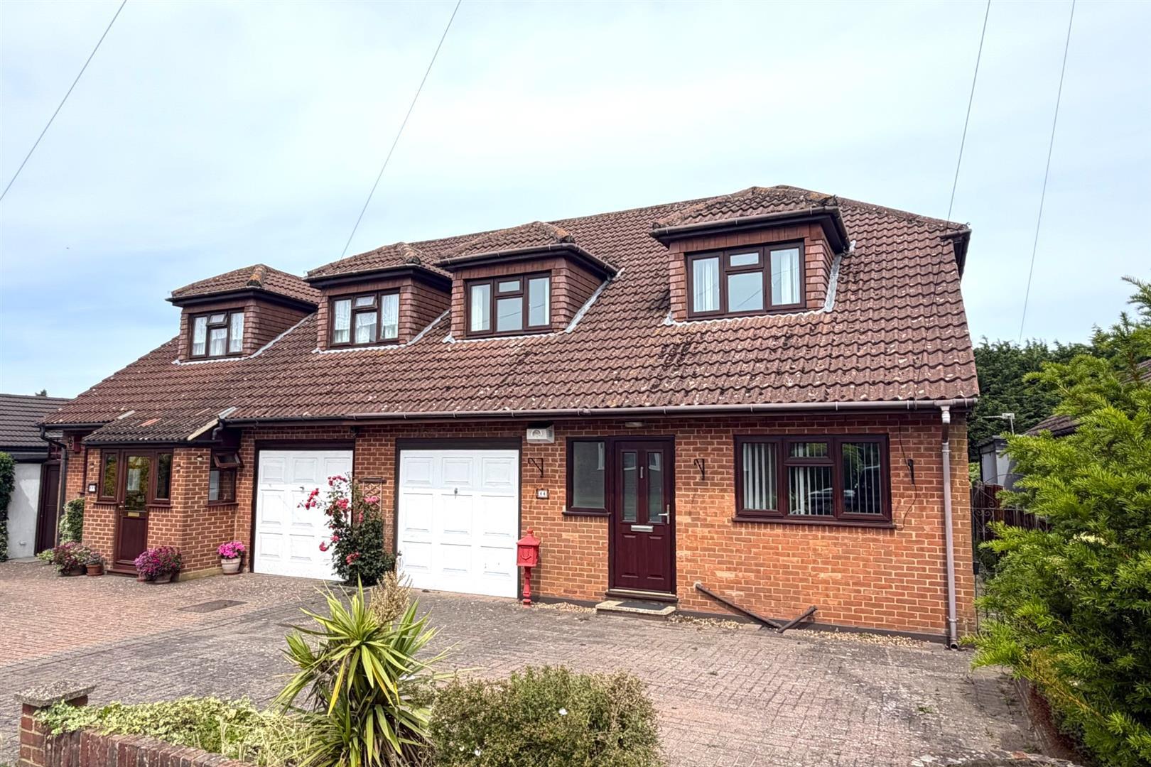 Property Image 6e5879a9-5dc4-44fa-82af-b9f0f14d68a9