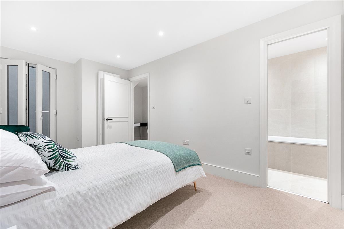Property Image 6e5f8ff5-e593-4f2d-89d3-79350f066d01