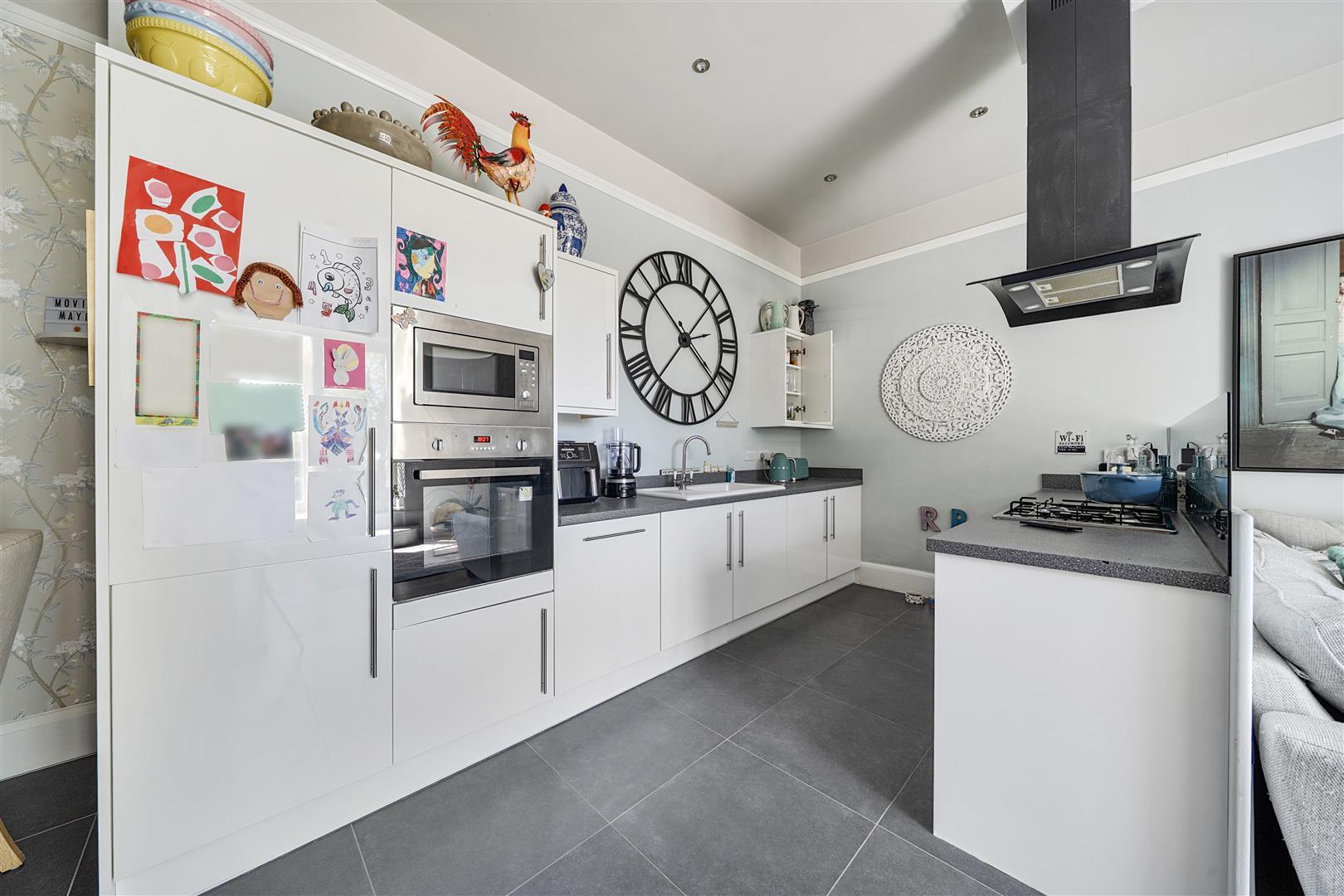 Property Image 6e7ea9cf-6113-4f5b-8b1e-57e8f8d5ed87