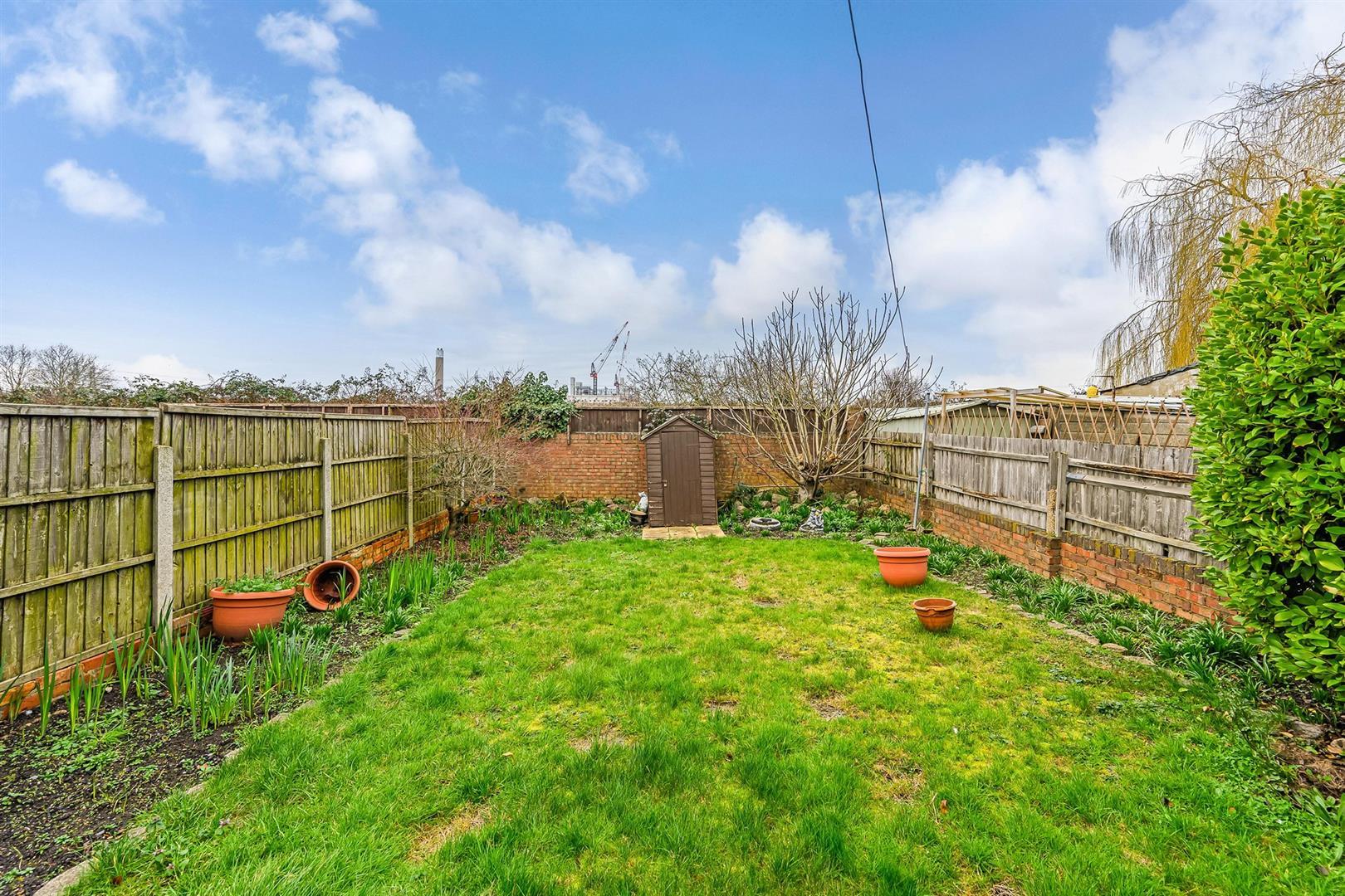 Property Image 6e8b0ca8-89fe-465f-86c7-5343d3c4874a