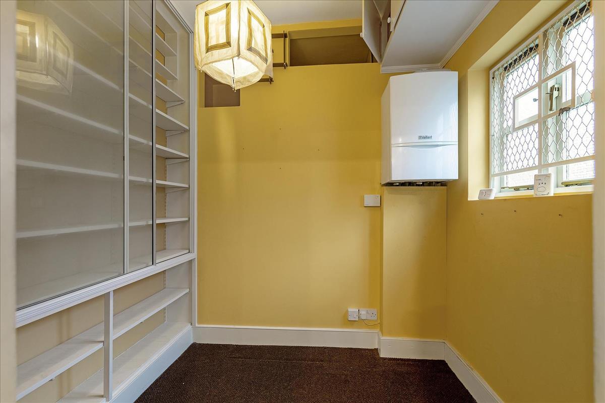 Property Image 6e8ead9f-8784-4829-889e-eae81e37b24d