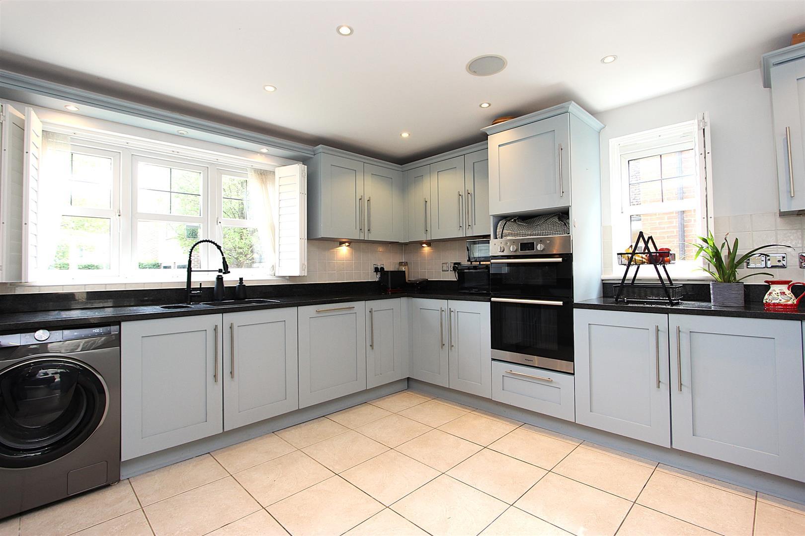 Property Image 6ea4dd33-bc5e-4c20-8790-30f574a7a704