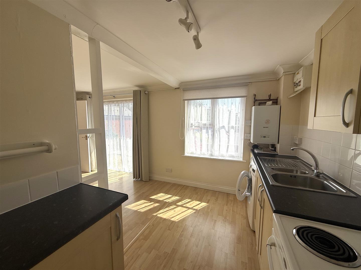 Property Image 6eb7208a-0d5a-4c92-a014-bf88eaafd1f5