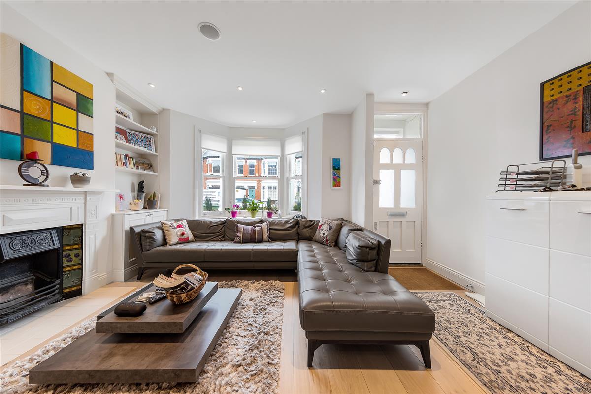 Property Image 6eb76ff7-2298-447b-85dd-ec260968df2a