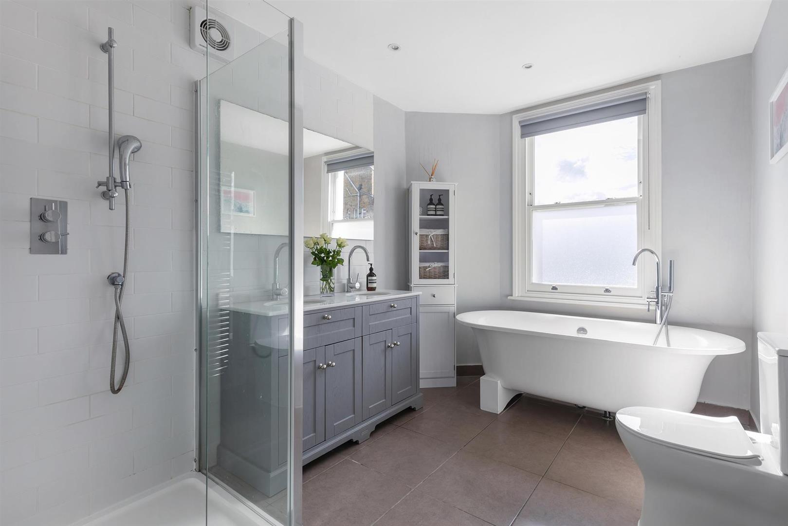 Property Image 6ec41b0a-b2f4-4b77-837d-e670ca0e696b