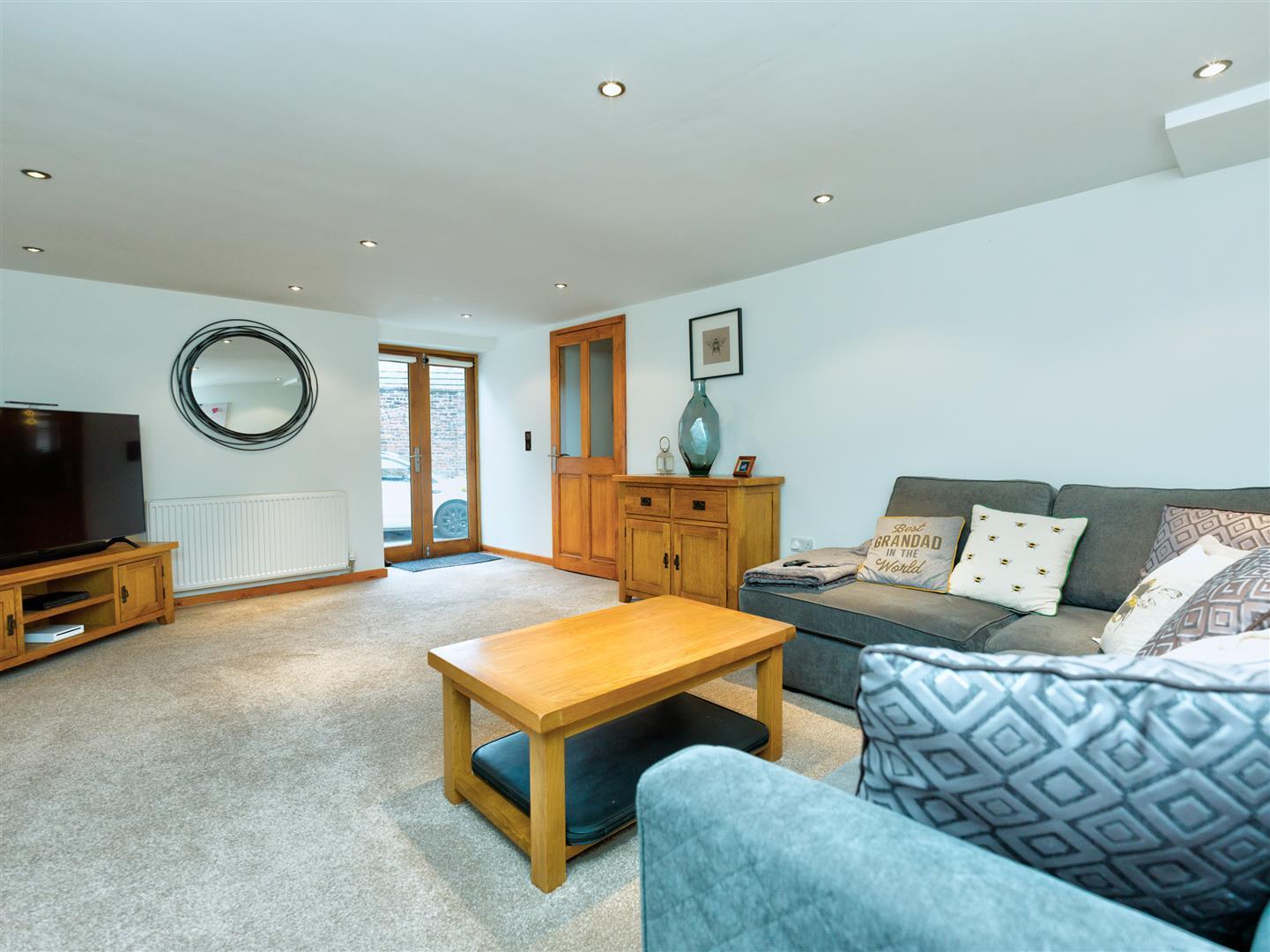 Property Image 6ec7cd28-6edf-4532-a0a7-b5995e81603f