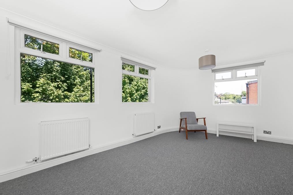 Property Image 6edd179f-edef-44f4-bdde-530ca08bbd82