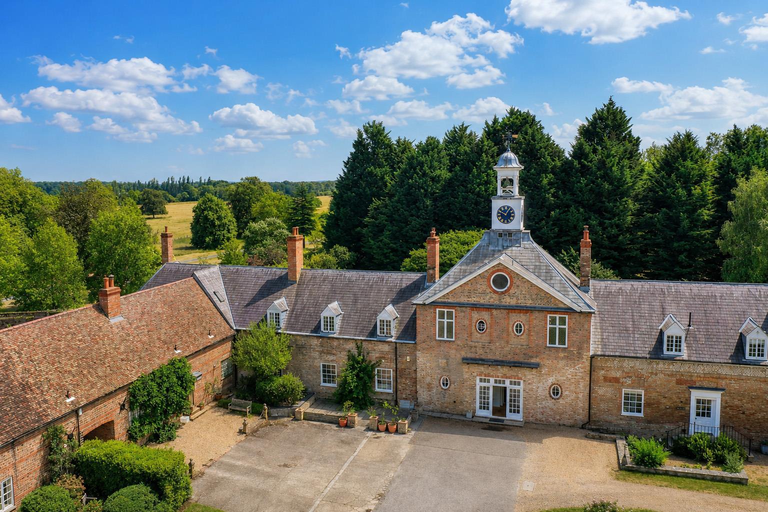 Property Image 6eeda8d0-3c52-4807-ad86-ce197f5c01ba