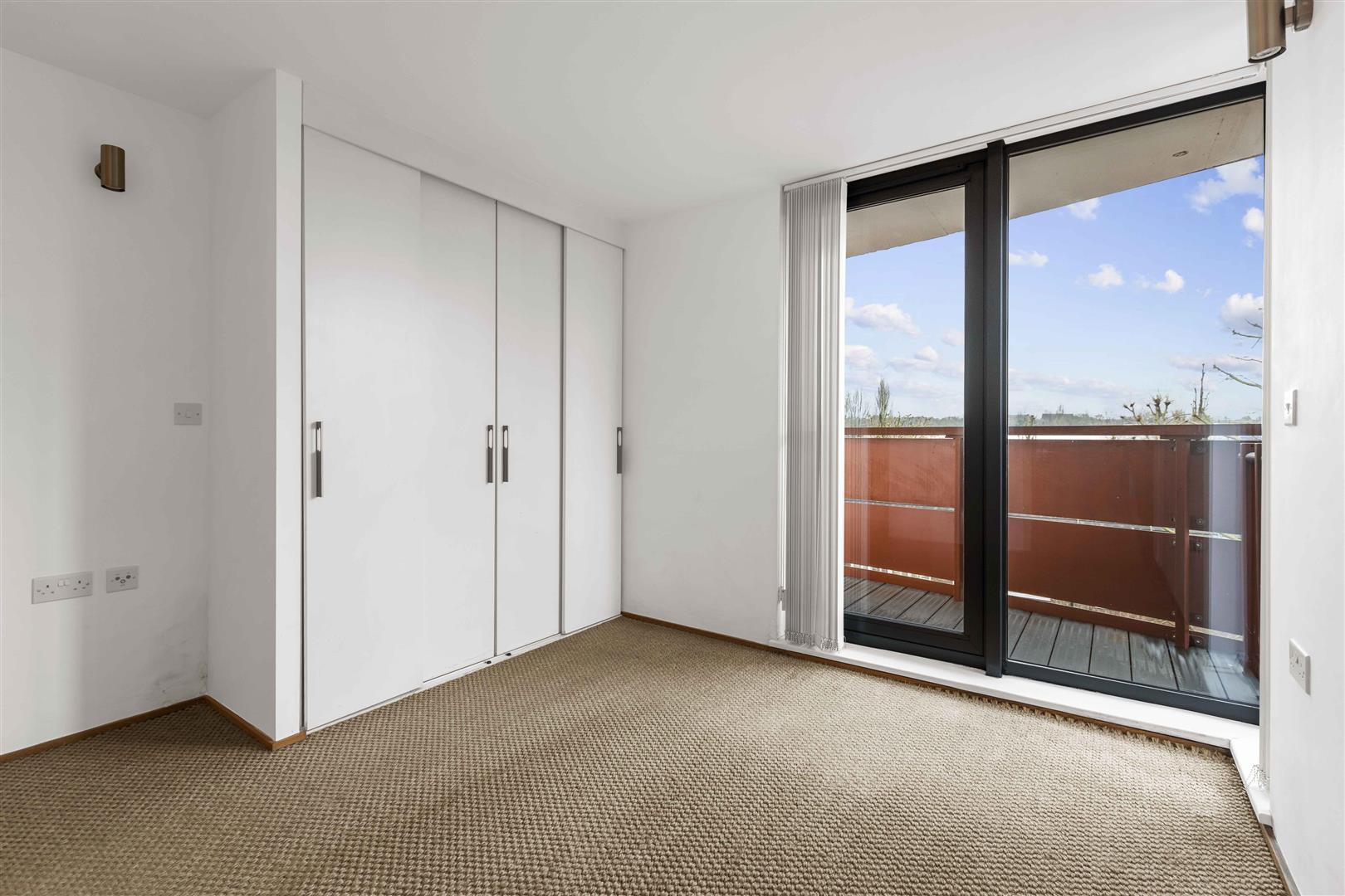 Property Image 6ef71202-f256-46e3-a735-faea8e38bb06