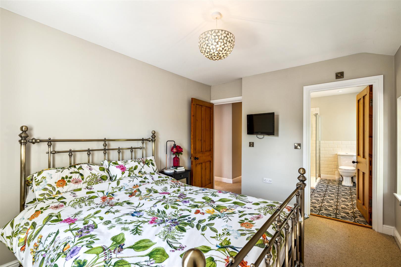 Property Image 6eff5a62-40d4-44fe-b335-57cae28c06f4