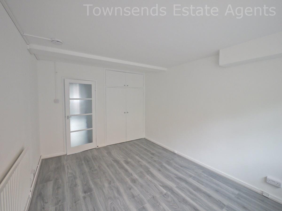 Property Image 6f031adc-80c0-4ac7-b60d-62eddd1c258c