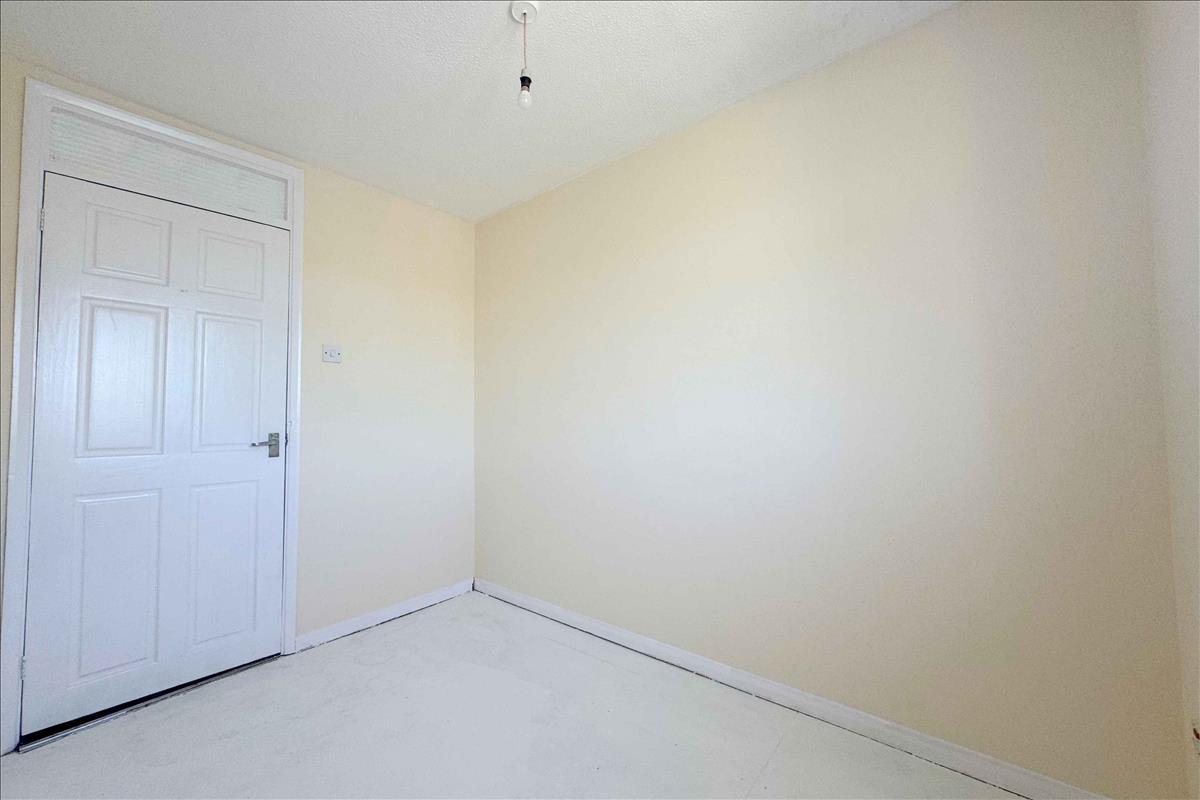 Property Image 6f08c4b7-0371-4c16-84a7-7aa439a85454