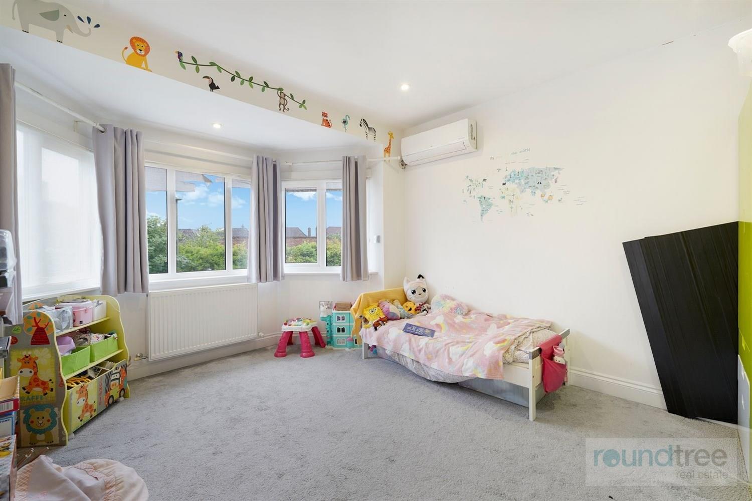 Property Image 6f0a9d6f-4b5e-41e7-aea7-504315d2d853