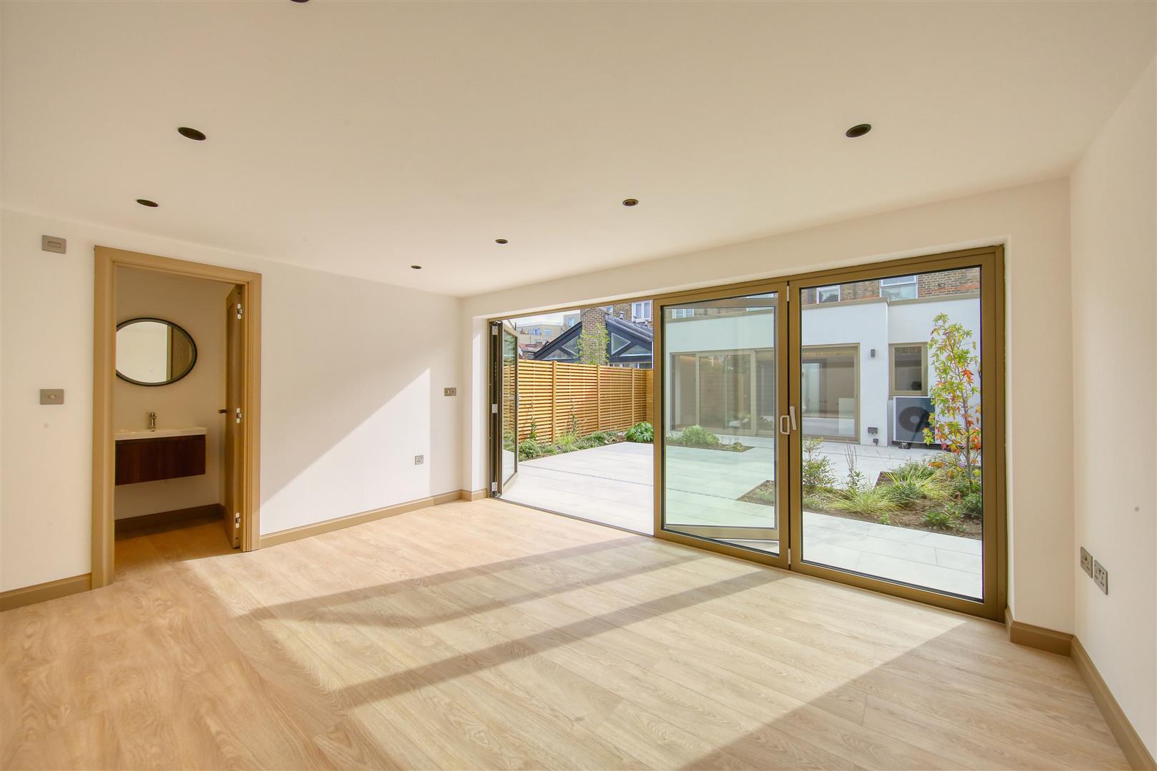 Property Image 6f0bcf87-de78-4e30-aa90-2fd41a1d8904