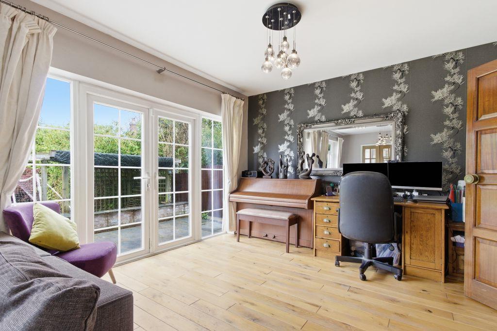 Property Image 6f190a17-fb35-46c8-ba5f-6c32e2c890b7