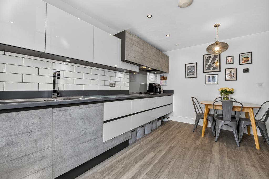 Property Image 6f2746ae-e73e-4c20-a9e7-d38248743232