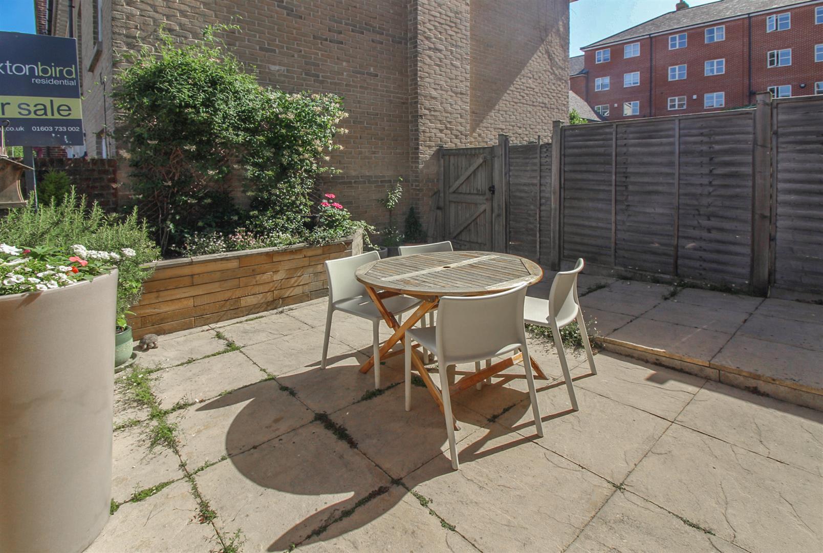 Property Image 6f2850a5-1f2d-4bdb-8778-b55000d3a7ca