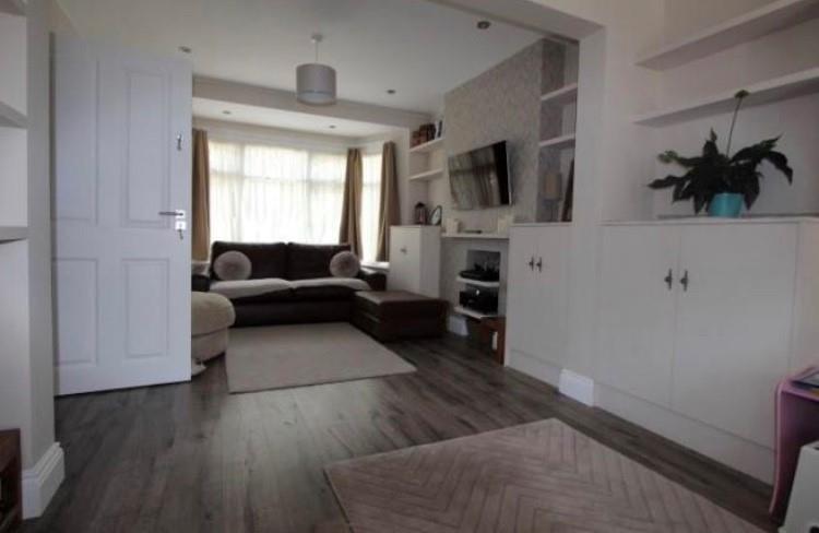 Property Image 6f476f10-67ff-411c-bf52-a8083748447a