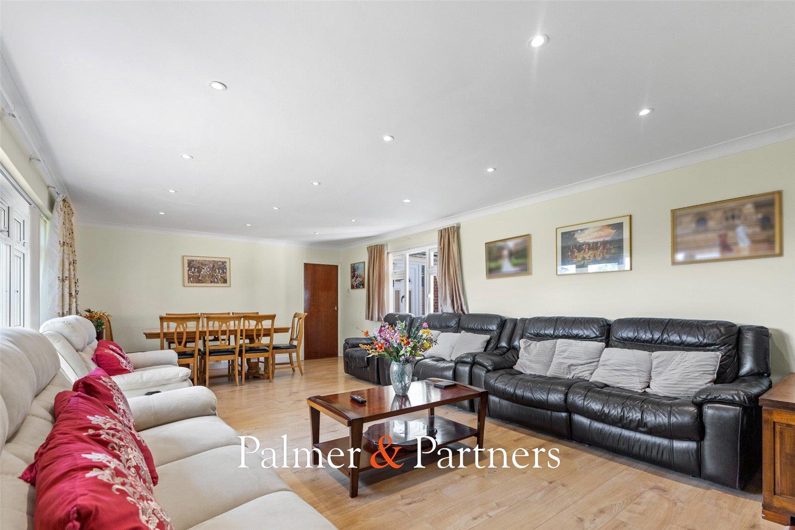 Property Image 6f491cad-d4b9-4073-9dab-d77a698f1b28