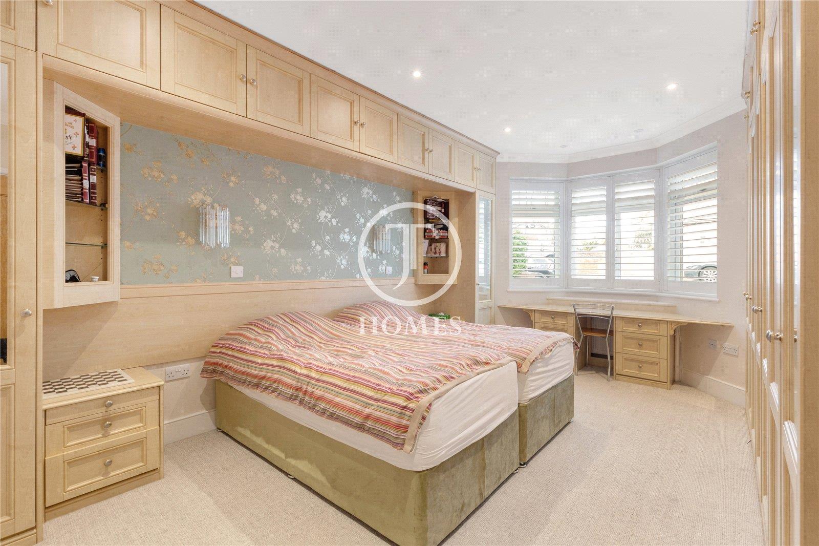 Property Image 6f4d0782-fc79-4ed1-9c53-522d59d30fc5