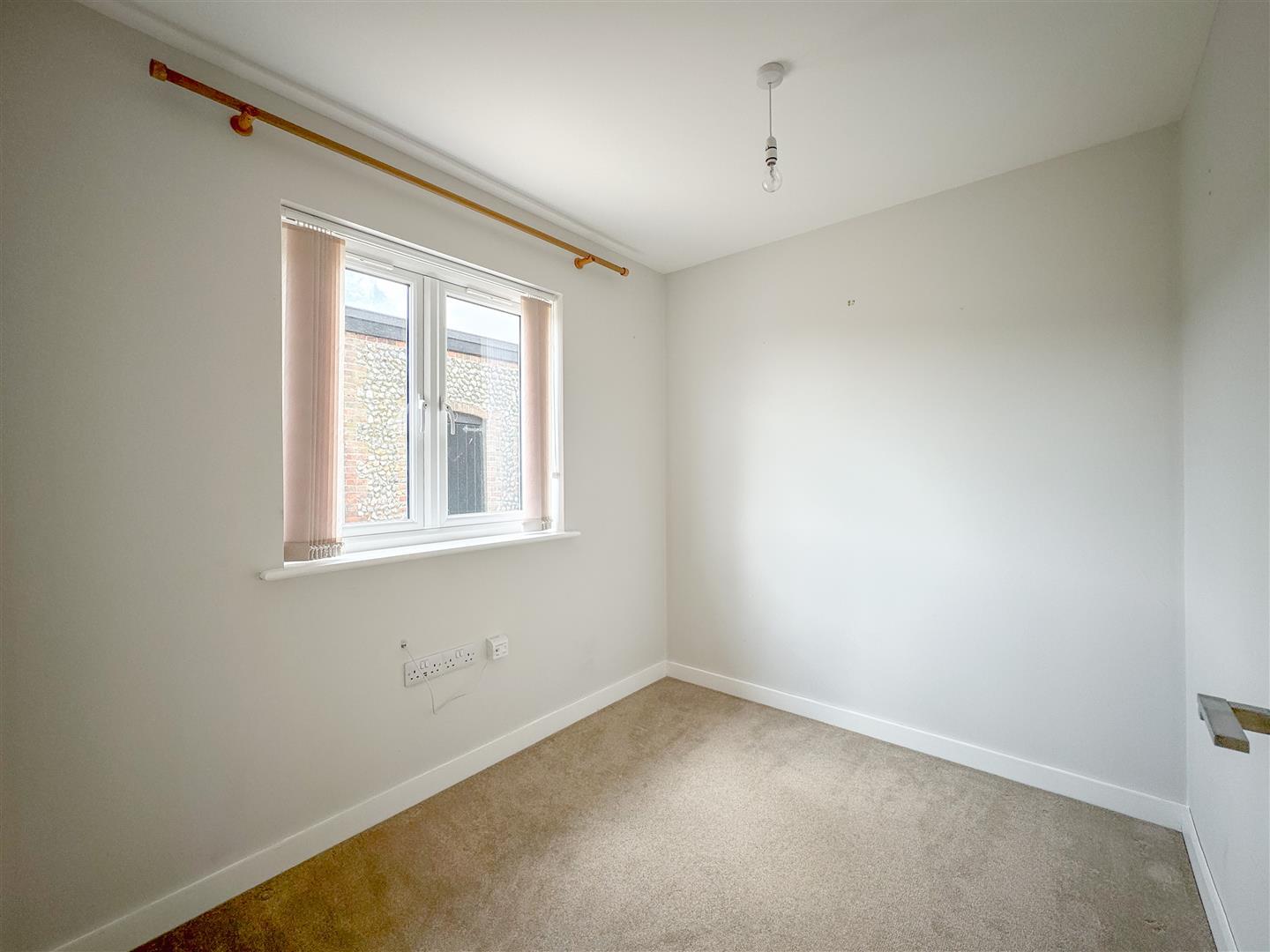 Property Image 6f572c41-948e-4bf1-9643-f9ff5335432b
