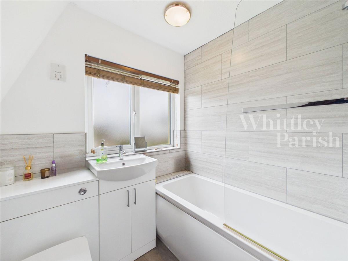Property Image 6f5981a0-7a5d-48ff-b4d3-0eeb250199ae