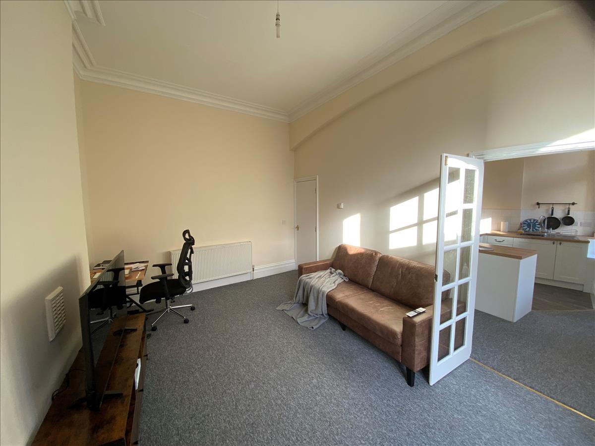 Property Image 6f5affb8-f3a5-46fc-baef-7d1eebc54ab1