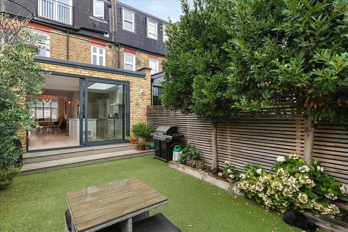 Property Image 6f64542c-cd7e-4060-a0fc-88d71f0d0c5c