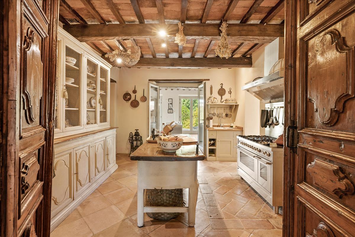 Property Image 6f7068e4-2bff-4fd6-a681-6797b8e452ff