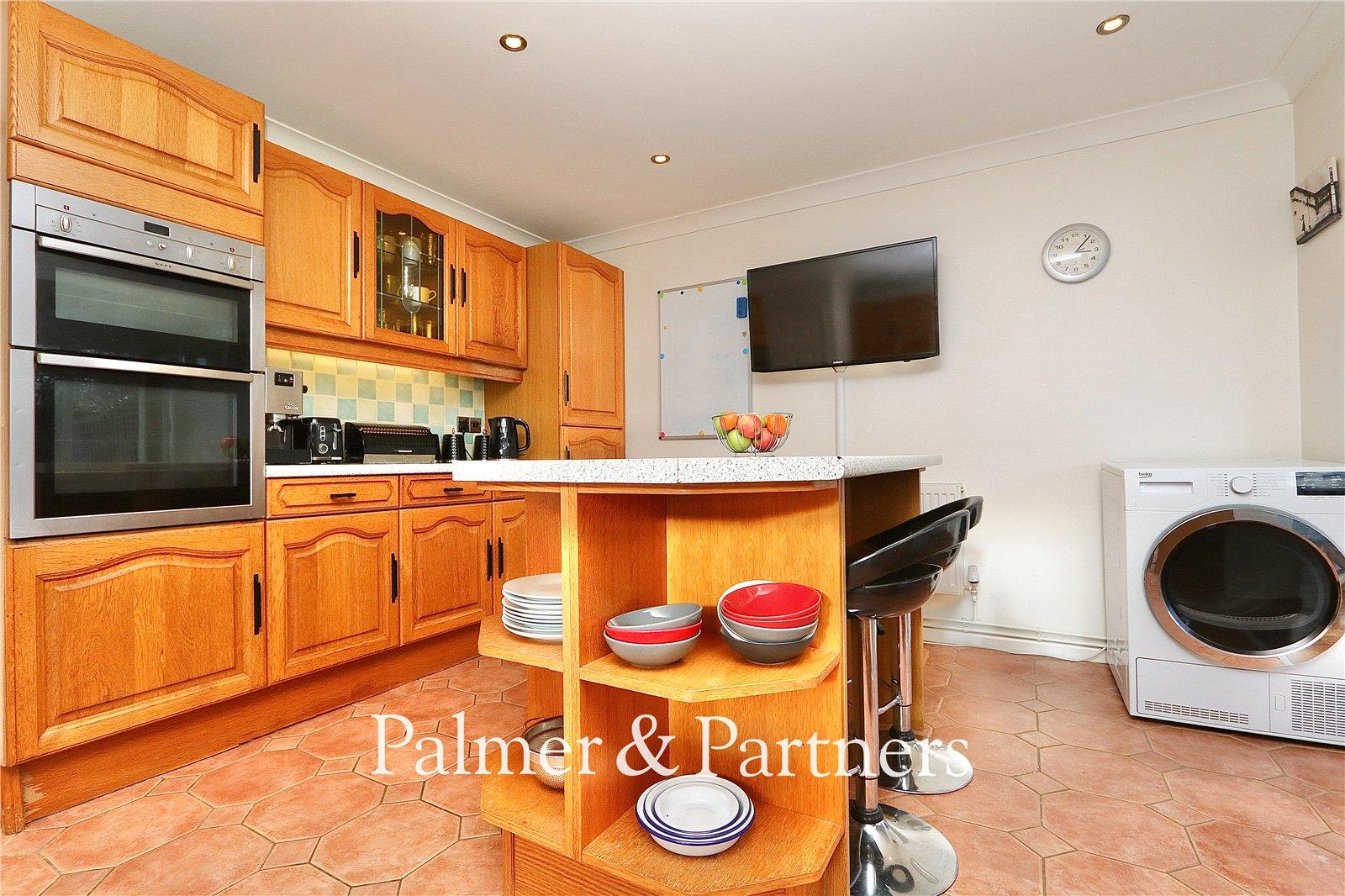 Property Image 6f74eb33-bc52-466a-9af2-3a4fb06a9e42