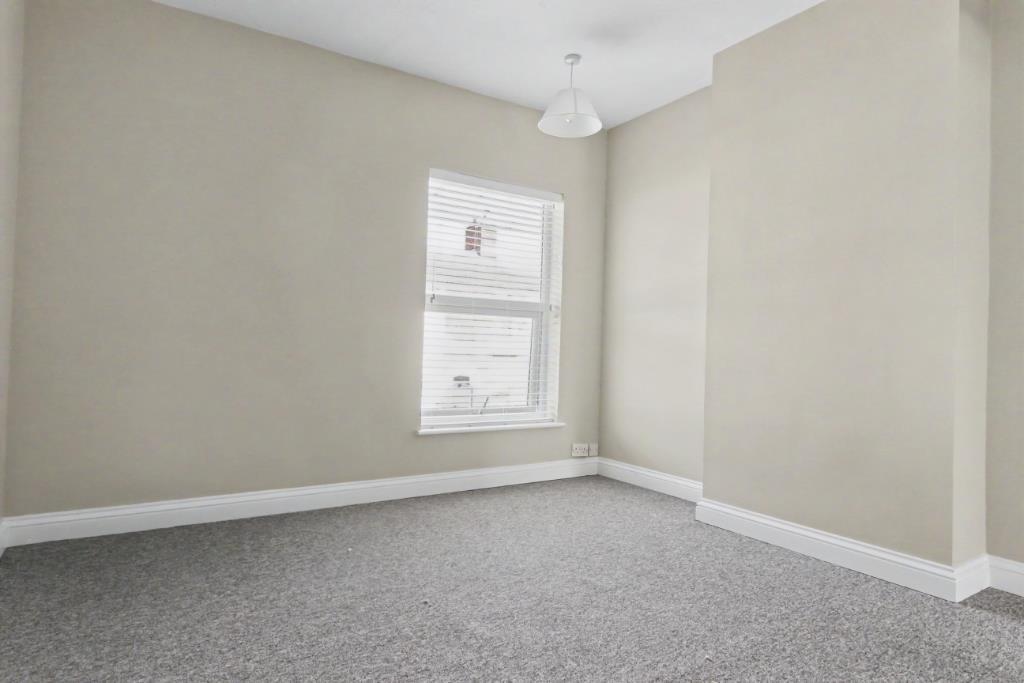 Property Image 6f77211d-e28c-4b48-a5db-1de002c1dd71