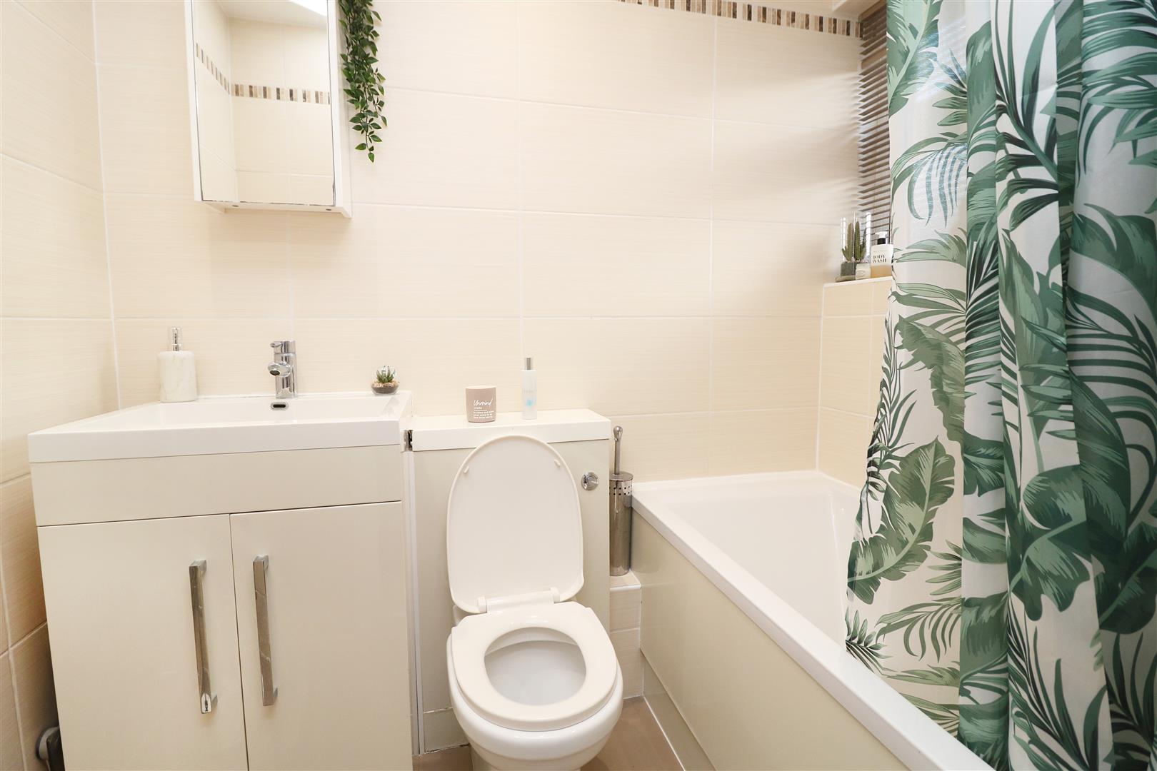 Property Image 6f7e00de-e975-412a-b09c-2f7a18f802e3
