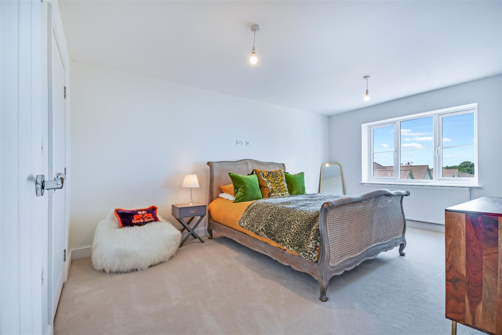 Property Image 6fa1ee60-71b4-4ae6-9daf-6be799fe077c