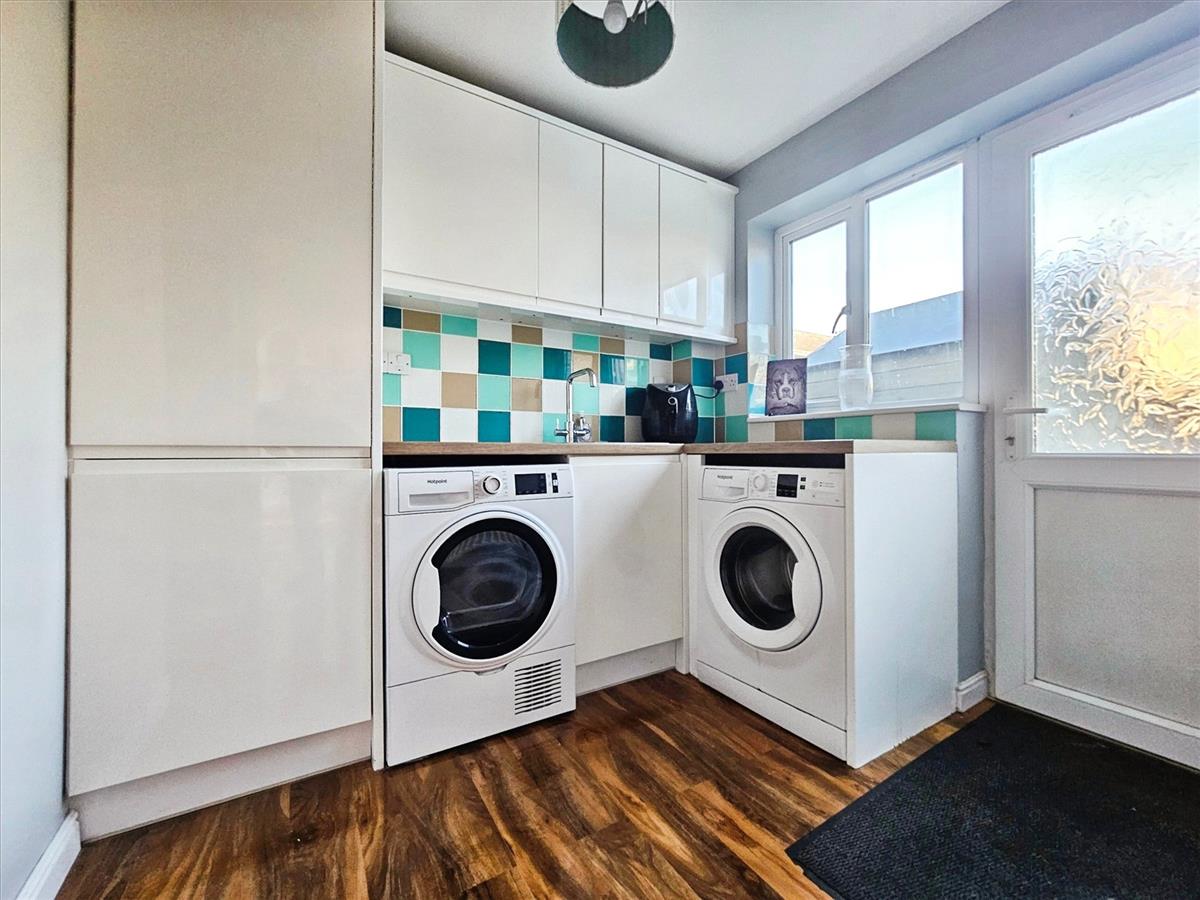 Property Image 6fa809c3-eebe-411b-beb4-b375cf2d6c31