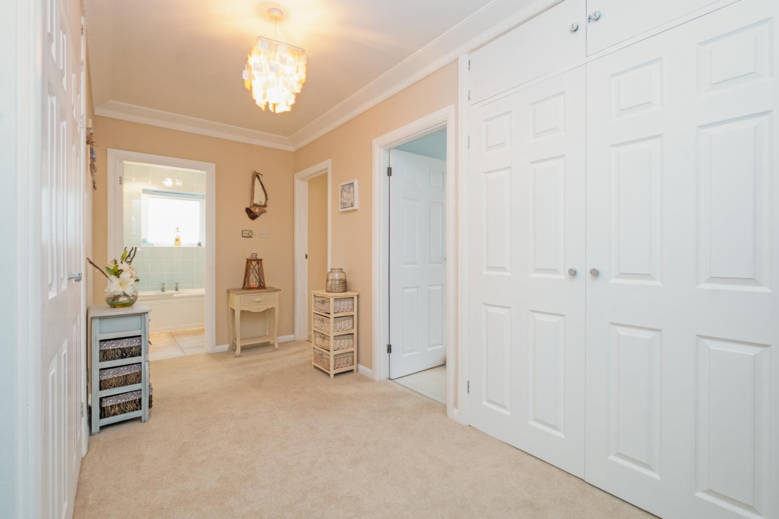 Property Image 6fadd007-2f36-497d-9b5f-0e2346daefdb