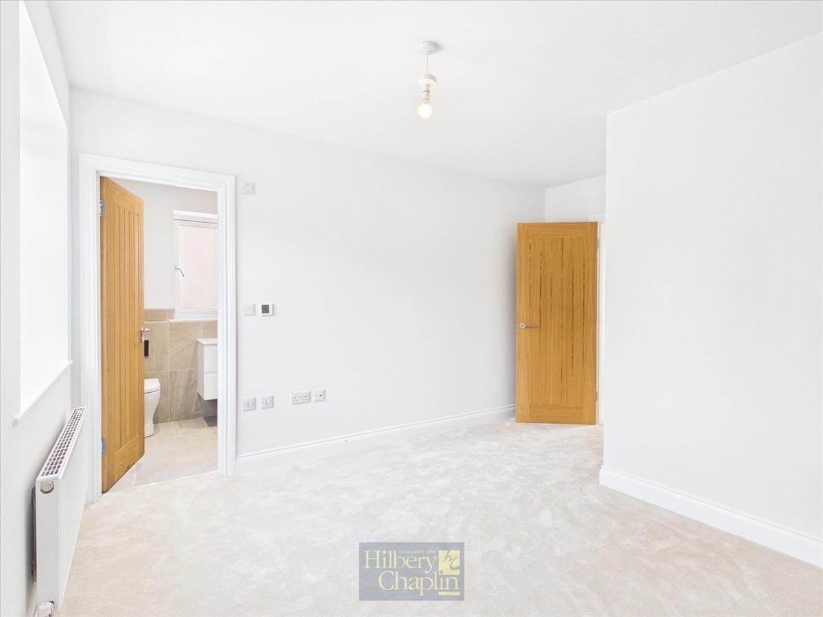 Property Image 6fb0bbf0-102e-43ed-a5d5-c16880043dfd
